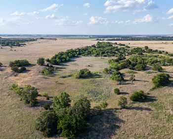 Kansas Trophy Ranch with Strong Annual Income