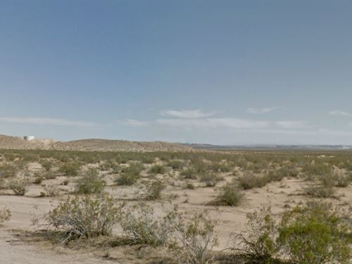 Residential Parcel in Golden State : California City : Kern County : California