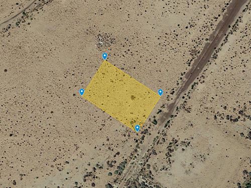 Dirt Road Access Residential Lot : California City : Kern County : California