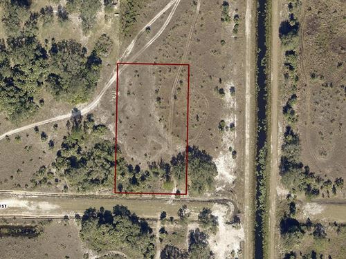 Cash Sale, Homestead Friendly : Okeechobee : Florida