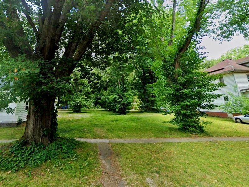 Stunning Space, Only $511.28 Down : Springfield : Sangamon County : Illinois