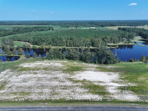 Spacious Lot with Farm Land : Fairmont : Robeson County : North Carolina