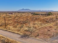 Serene Escape Near Sierra Vista : Sierra Vista Southeast : Cochise County : Arizona