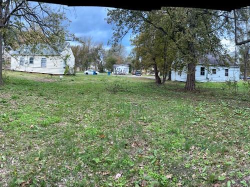 Beautiful Double Frontage Lot : Clarksdale : Coahoma County : Mississippi