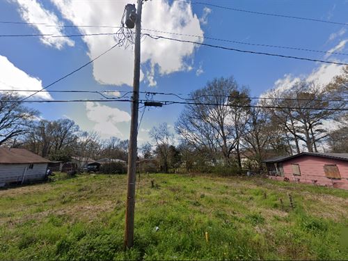 Mobile Home Lot with Utilities : Canton : Madison County : Mississippi