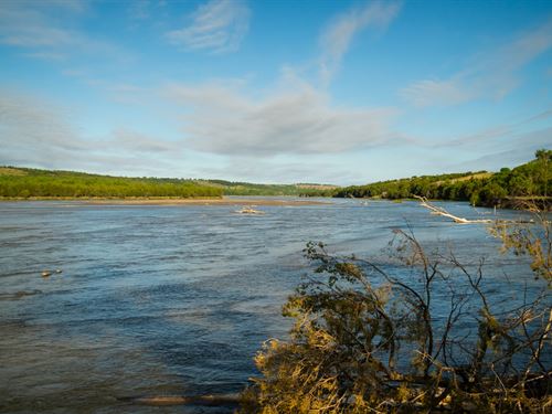 Niobrara River Bugles And Bucks : Springview : Keya Paha County : Nebraska