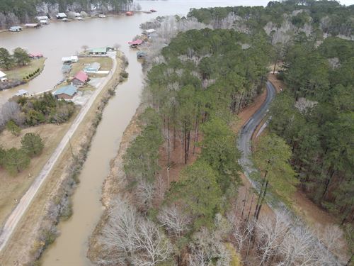 .7 Acre Lot on Lake Eddins in Jasp : Pachuta : Jasper County : Mississippi