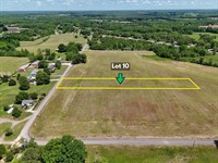 2.42Ac Perc Tested, Gas & Water : Florence : Lauderdale County : Alabama