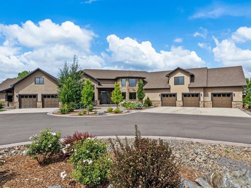 Montrose, CO Luxury Home on Land Fo : Montrose : Colorado