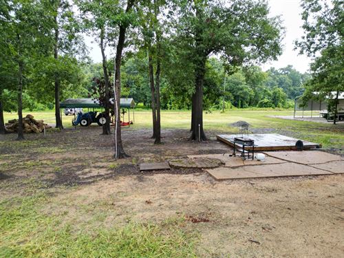 1.3 Acre Waterfront Lot in Humphrey : Yazoo City : Humphreys County : Mississippi