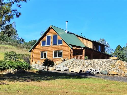 Sierra Vista Retreat : Coulterville : Mariposa County : California