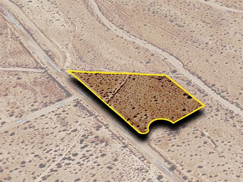 Your Off-Grid Oasis : California City : Kern County : California