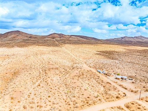 Panoramic Mountain Views with Power : Adelanto : San Bernardino County : California