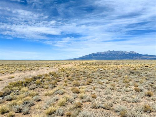 Pitch a Tent or Plan a Homestead : Blanca : Costilla County : Colorado