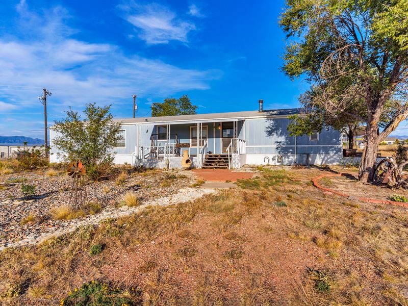 Penrose Easy Living : Penrose : Fremont County : Colorado