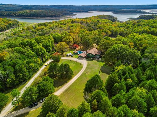 Bull Shoals Lake Home Near Pontiac : Oakland : Marion County : Arkansas