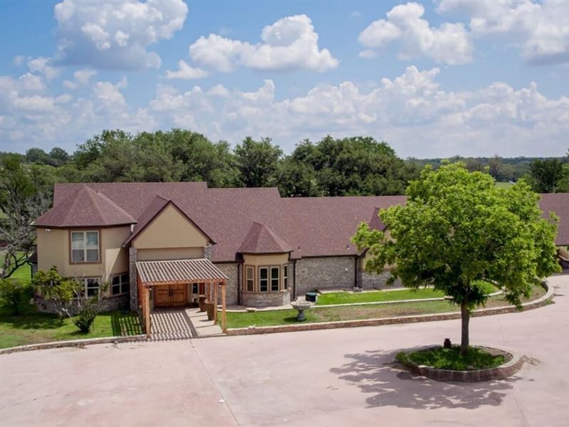 Two-Mile Creek Ranch : Hamilton : Hamilton County : Texas
