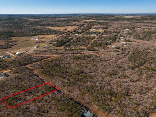 .63 Acre Near Lake, Paved Access : Avinger : Marion County : Texas