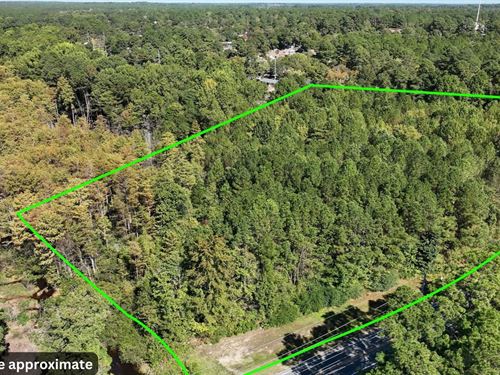 Large Fayetteville NC Homesite : Fayetteville : Cumberland County : North Carolina