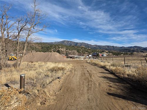 One Acre Commercial Lot : Howard : Chaffee County : Colorado