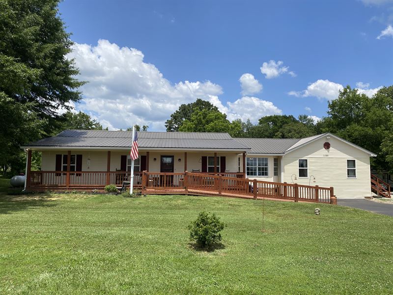 Home for Sale in Tn, Barn, Shed : Morris Chapel : Hardin County : Tennessee