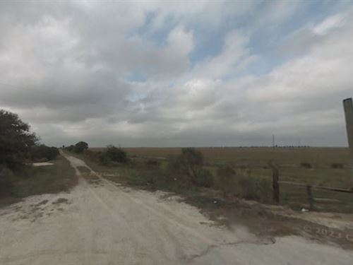 2.5 Acres in Okeechobee County FL : Okeechobee : Florida
