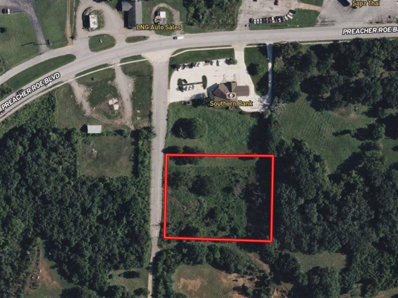 Commercial Lot in Growing Town : West Plains : Howell County : Missouri