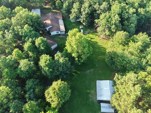 A Home on 4.07 Acres in Polk County : Mena : Polk County : Arkansas