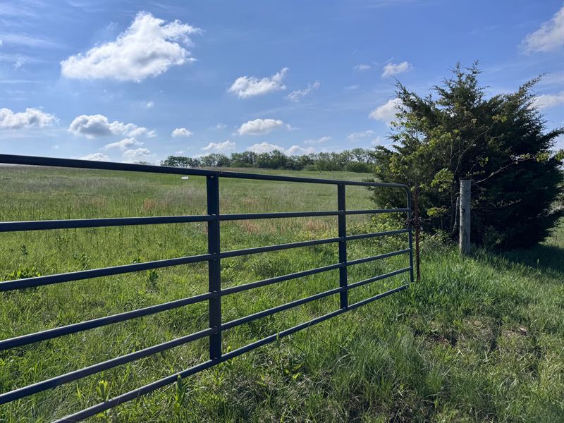 The Lecompton 35 : Lecompton : Douglas County : Kansas