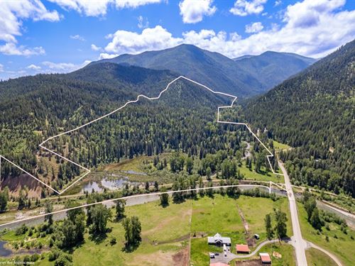 Rocky Mountain Peaks Pristine : Saint Regis : Mineral County : Montana