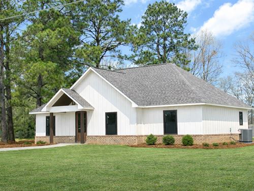 Lincoln Luxury Living : Brookhaven : Lincoln County : Mississippi