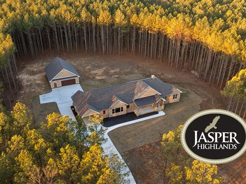 Brand New in Gated Community : Jasper : Marion County : Tennessee