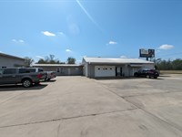 Auction Event, Lake Charles, LA : Lake Charles : Calcasieu Parish : Louisiana