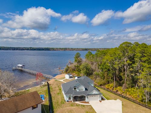 Welcome to The Lakehouse Wh-395 : Florahome : Putnam County : Florida