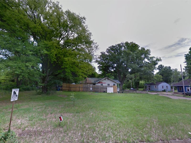 Tiny Home Ready Corner Lot : Jackson : Hinds County : Mississippi