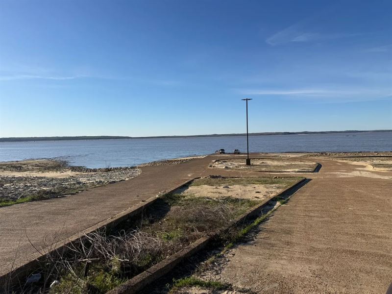Home on 1 Acre in Lafayette County : Como : Lafayette County : Mississippi