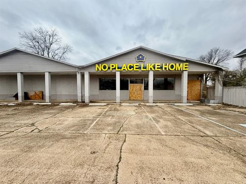 Commercial Property in Coahoma Coun : Clarksdale : Coahoma County : Mississippi