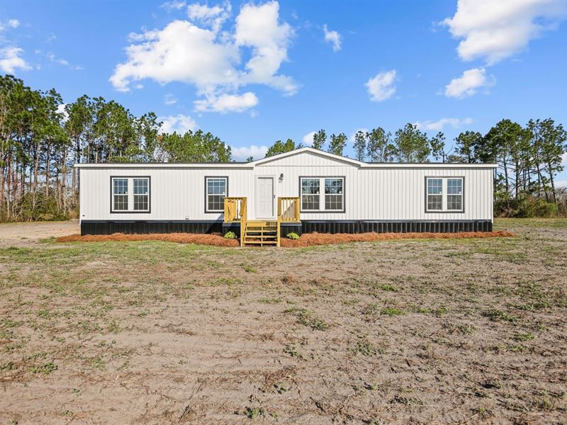 4030 Lake Mayers Road : Baxley : Appling County : Georgia