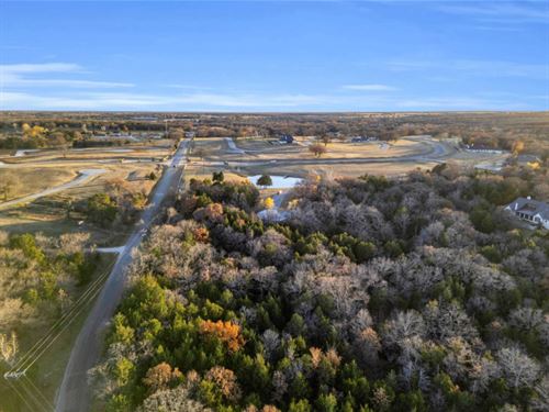 Prime 0.27Acre Gated Golf Community : Gordonville : Grayson County : Texas