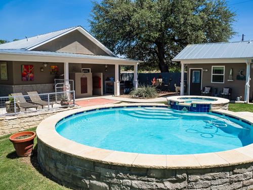 El Rio LA Casa : San Saba : Texas