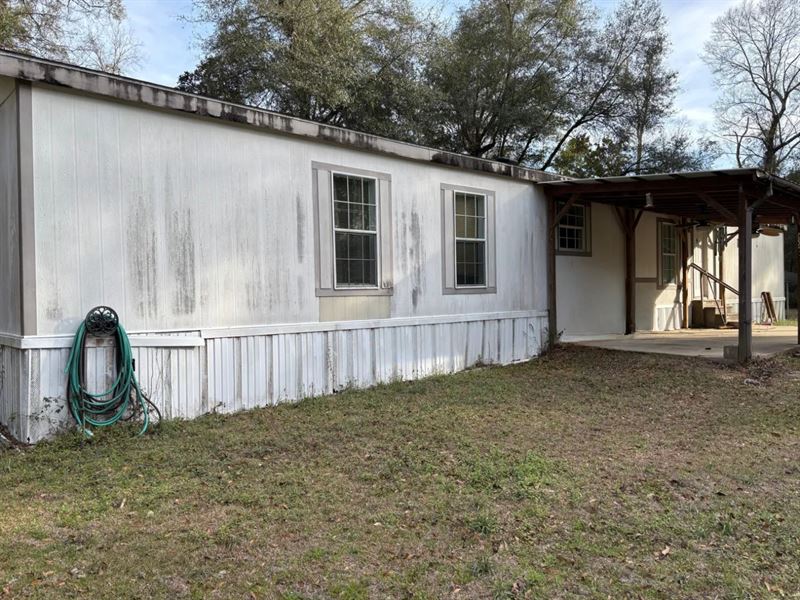 Mobile Home in Washington Parish : Bogalusa : Washington Parish : Louisiana