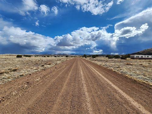 Wide Open Land Finally Within Reach : Concho : Apache County : Arizona