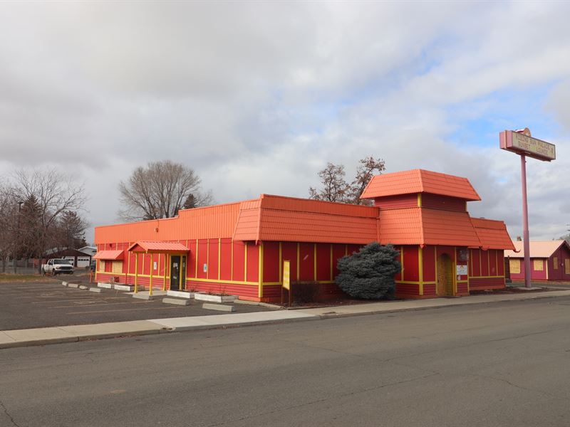 Premier Commercial Building : Baker City : Baker County : Oregon
