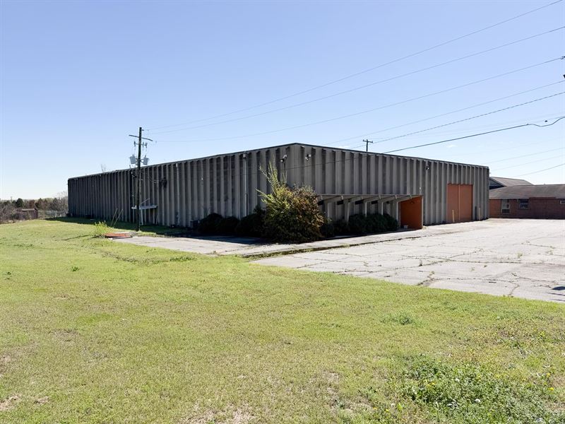 Warehouse Available for Lease : Macon : Bibb County : Georgia