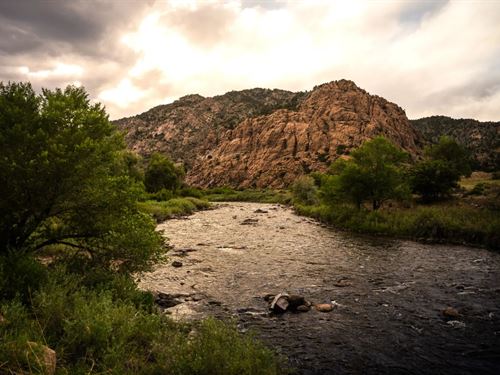 Bighorn Canyon Fish Camp : Cotopaxi : Fremont County : Colorado