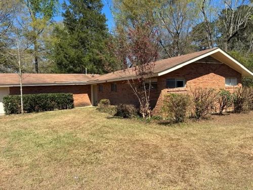 Home on 2.62 Acres I McComb, MS : McComb : Pike County : Mississippi