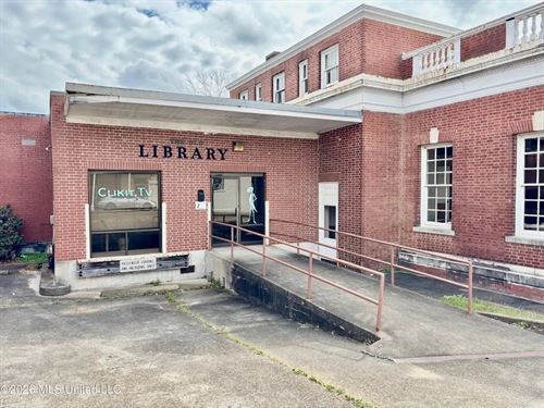 Historical Commercial Building : McComb : Pike County : Mississippi