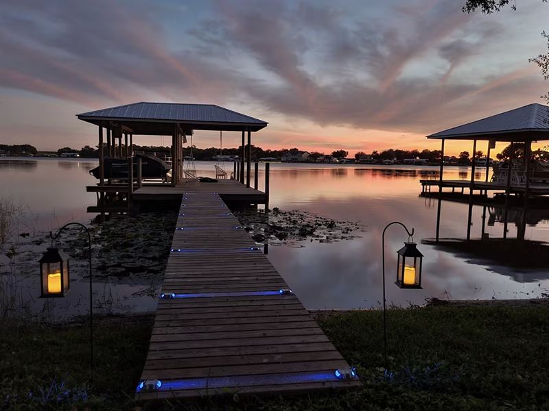 Your Florida Foothold Starts Here : Lake Placid : Highlands County : Florida