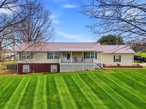 4 Bed 3 Bath Home on 3+ Acres : Russellville : Hamblen County : Tennessee