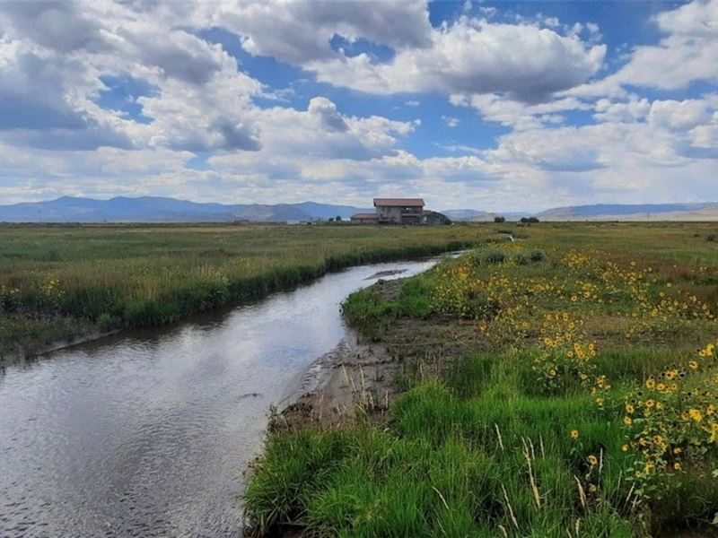 Historic Ranch, Home, Water, Views : Saguache : Saguache County : Colorado